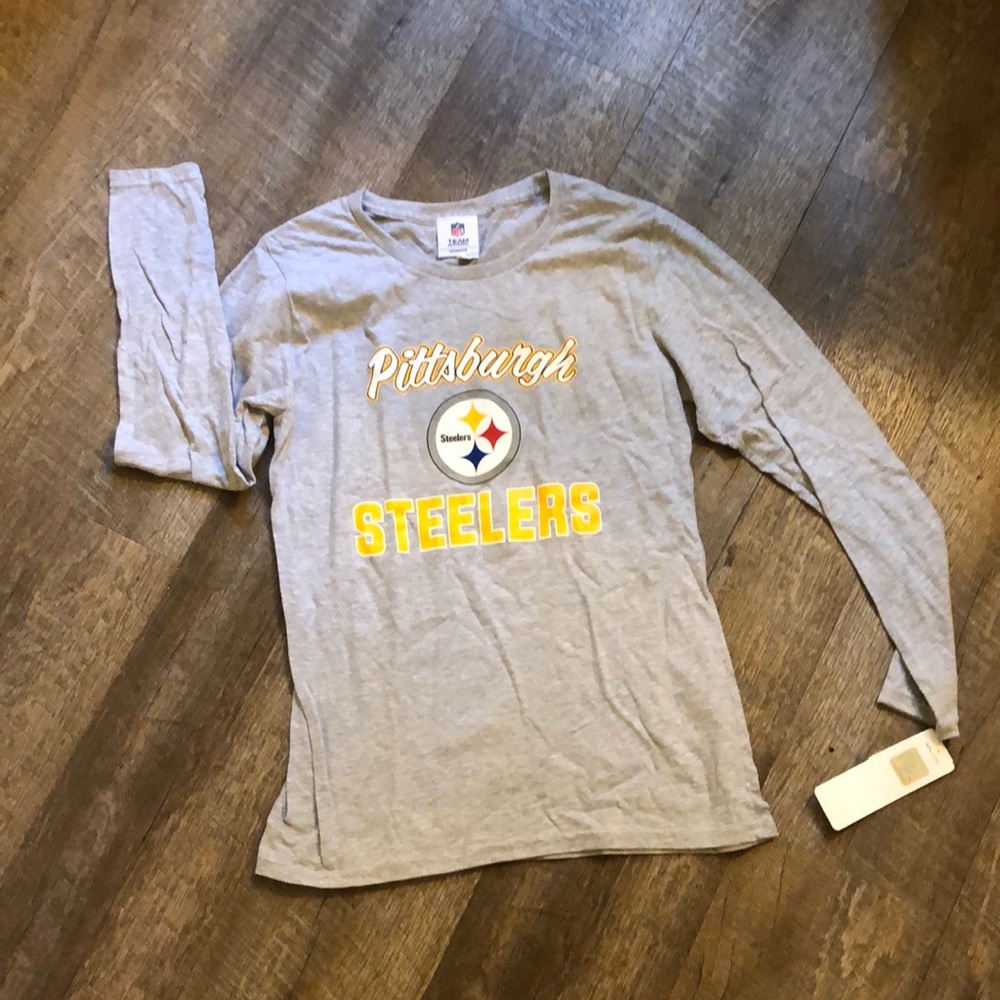 Steelers size small